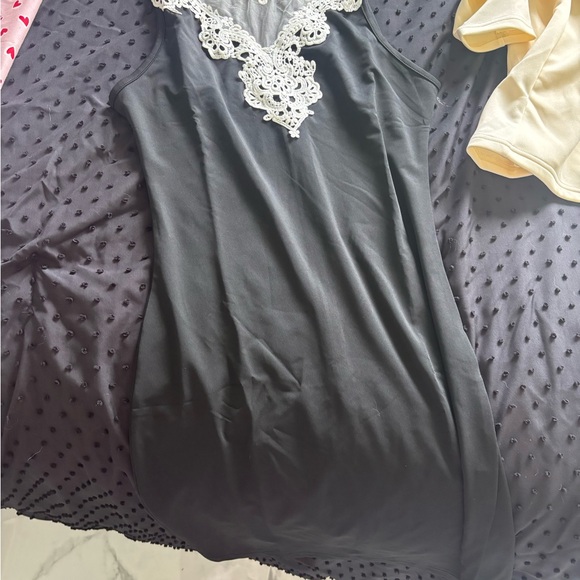 2 Elegant Work Suit Dresses and black dress bundle - Picture 8 of 9